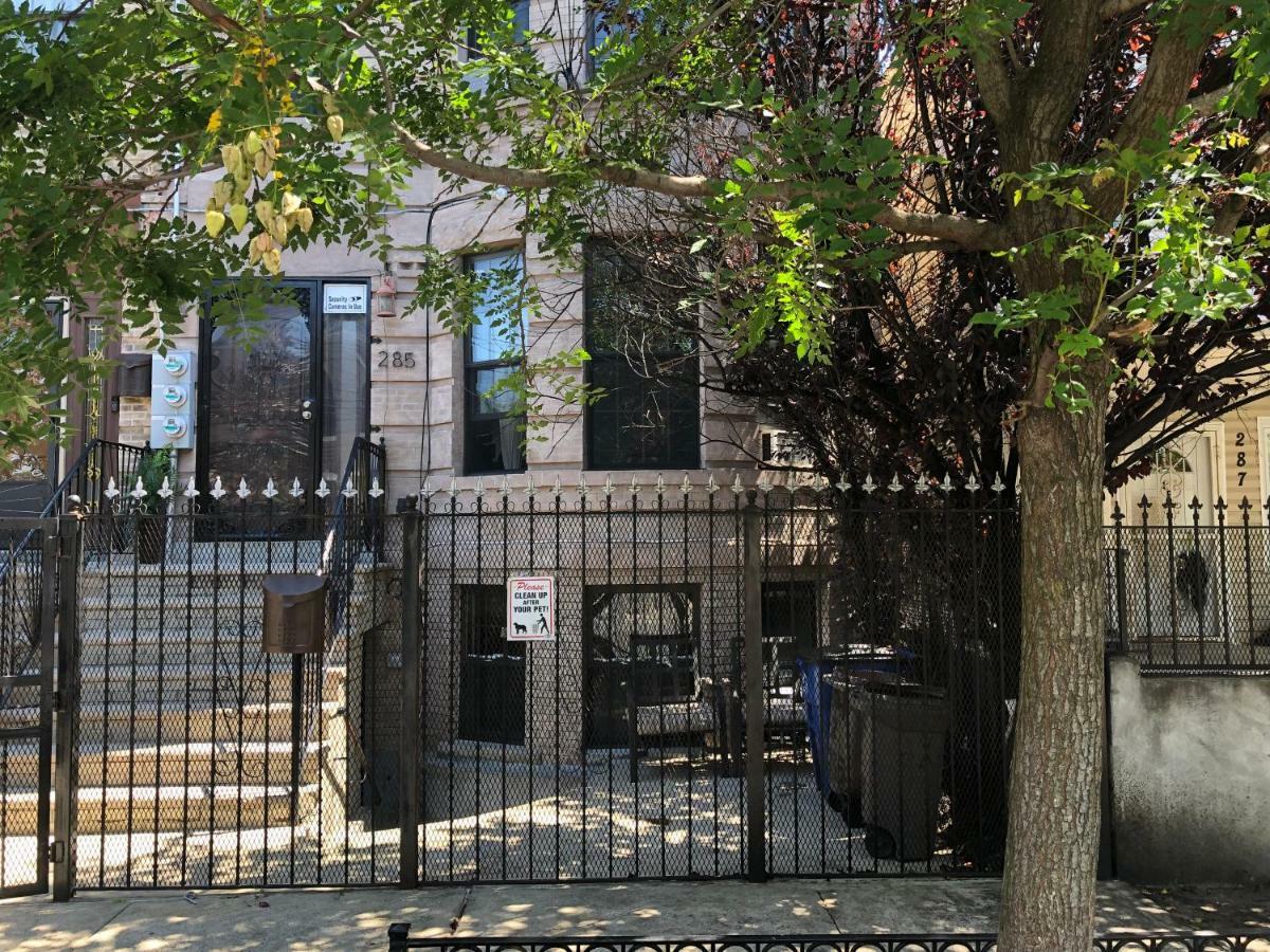 Brooklyn'S Finest - Cozy 2 Bedroom New York Exterior photo